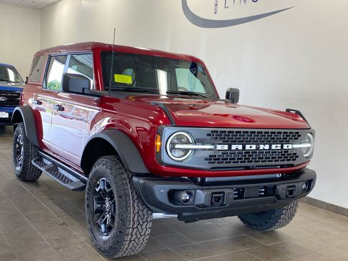 New 2026 Ford Bronco Badlands AWD/4WD image 33