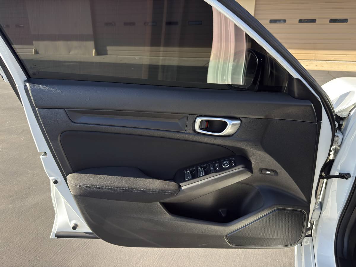 Used 2025 Honda Civic Sport image 11