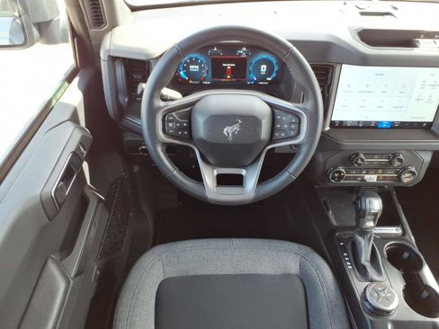 Used 2025 Ford Bronco Big Bend image 6