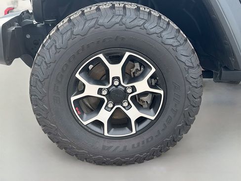 Used 2022 Jeep Wrangler Unlimited Rubicon w/ LED Lighting Group image 33