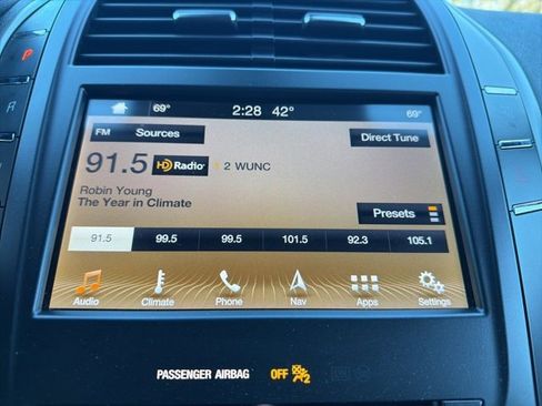 Used 2019 Lincoln MKC Reserve w/ MKC Climate Package image 15