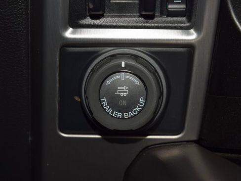 Used 2021 Ford F450 Platinum w/ FX4 Off-Road Package image 33