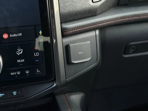 Used 2022 Ford Expedition Max Limited image 39