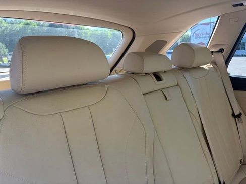 Used 2015 BMW X5 xDrive50i AWD/4WD image 25