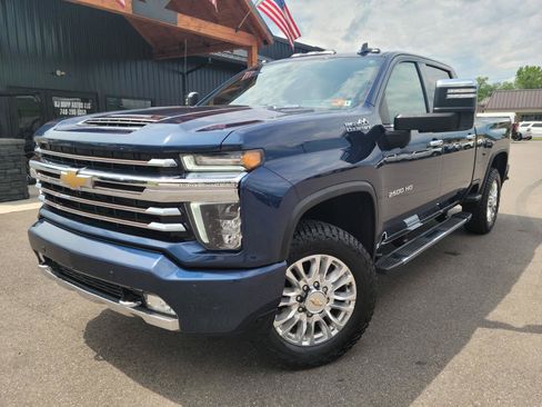 Used 2022 Chevrolet Silverado 2500 High Country w/ Z71 Off-Road Package AWD/4WD image 1