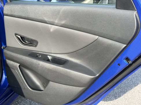 Certified 2025 Hyundai Elantra Sport FWD image 16