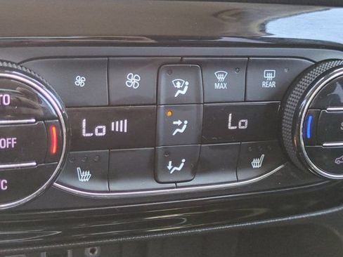 Used 2023 Buick Encore GX Select w/ Safety Package II AWD/4WD image 20