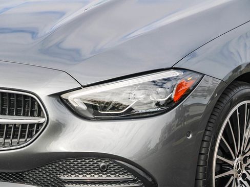 Certified 2025 Mercedes-Benz C 300 Sedan image 8