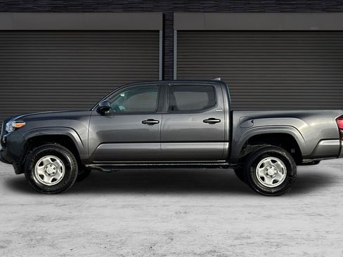 Used 2023 Toyota Tacoma SR5 image 7
