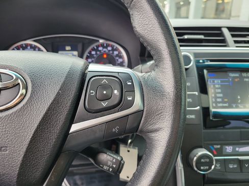 Used 2015 Toyota Camry XSE w/ Moonroof Package image 23