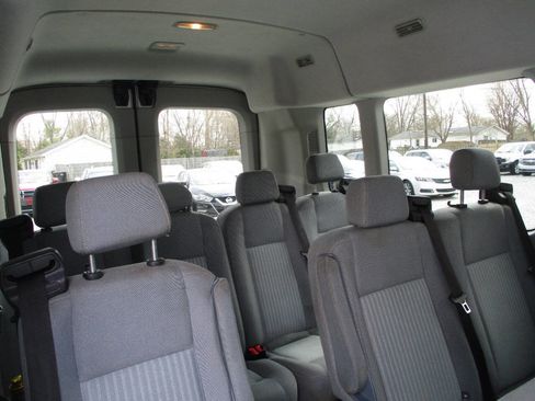 Used 2016 Ford Transit 350 XLT RWD image 11