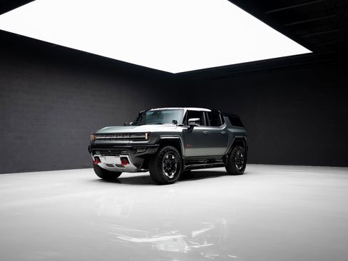 Used 2024 GMC Hummer EV 3X w/ Extreme Off-Road Package AWD/4WD image 81