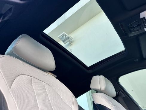Used 2017 BMW X6 xDrive50i AWD/4WD image 18