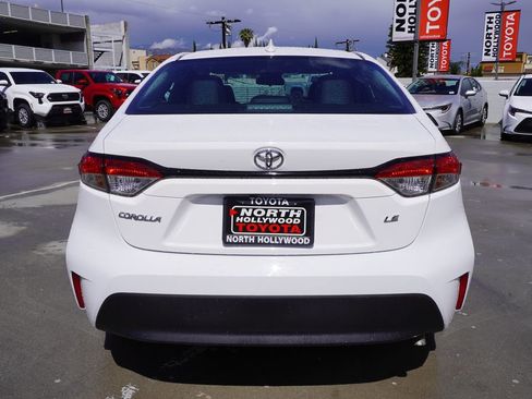 Certified 2025 Toyota Corolla LE image 6