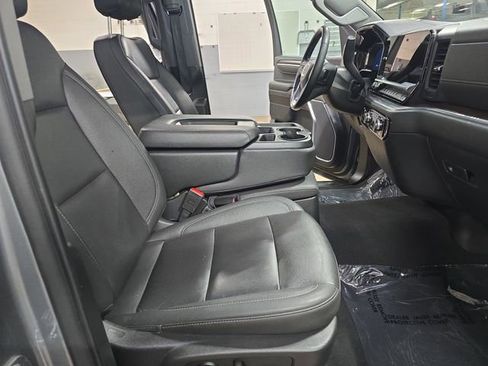 Used 2024 GMC Sierra 1500 SLT AWD/4WD image 10