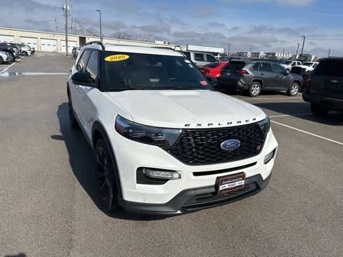 Used 2020 Ford Explorer ST w/ ST Street Pack image 25