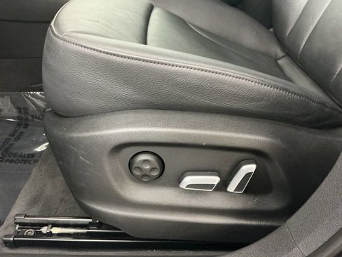 Used 2016 Audi Q3 2.0T Prestige AWD/4WD image 14