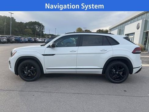 New 2026 Volkswagen Atlas Cross Sport SEL R-Line image 3