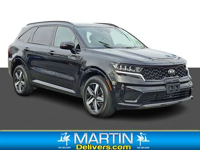 Used 2021 Kia Sorento S w/ Panoramic Sunroof Package