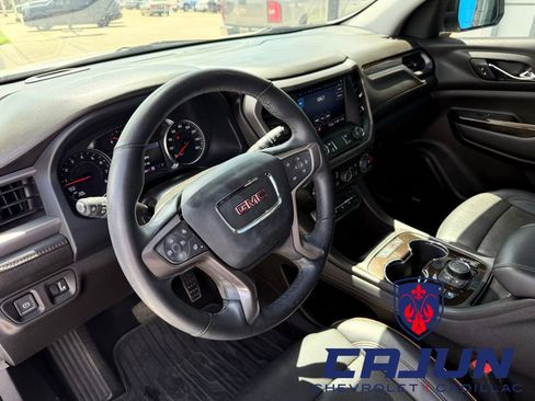 Used 2023 GMC Acadia AT4 w/ Preferred Package AWD/4WD image 8