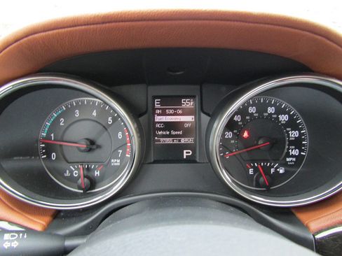 Used 2013 Jeep Grand Cherokee Overland Summit image 12