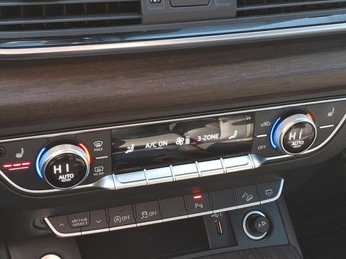 Used 2021 Audi Q5 2.0T Premium Plus w/ Premium Plus Package image 12