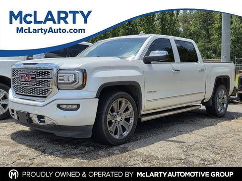 Used 2017 GMC Sierra 1500 Denali w/ Denali Ultimate Package AWD/4WD image 1