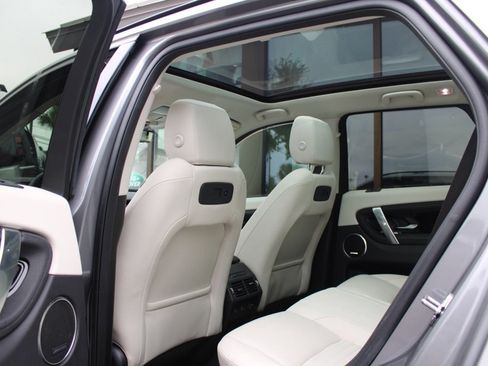 Certified 2025 Land Rover Discovery Sport S image 34