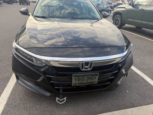 Used 2020 Honda Accord EX image 1