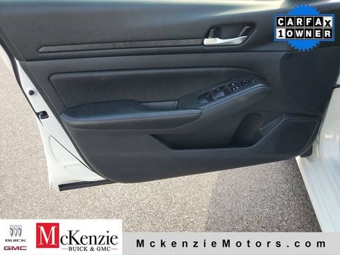 Used 2025 Nissan Altima 2.5 SV FWD image 8