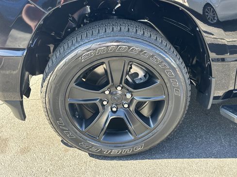 Used 2023 RAM 1500 Big Horn image 12