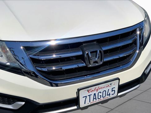 Used 2015 Honda Crosstour EX-L image 29