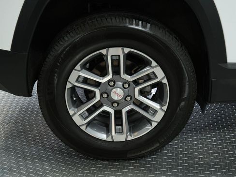 Used 2026 GMC Terrain Elevation AWD/4WD image 25