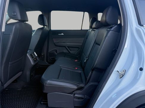 Used 2023 Volkswagen Atlas SE image 27