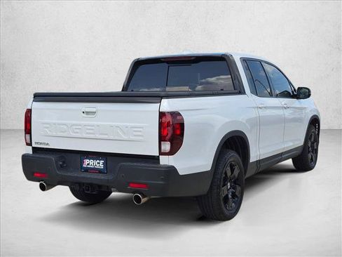 Used 2025 Honda Ridgeline Black Edition image 5