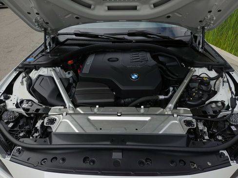 Used 2023 BMW 430i Convertible w/ Premium Package image 25