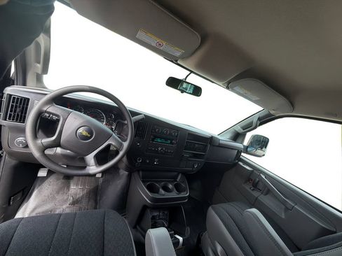 New 2026 Chevrolet Express 2500 RWD image 12