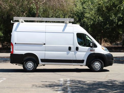 Used 2019 RAM ProMaster 2500 FWD image 8