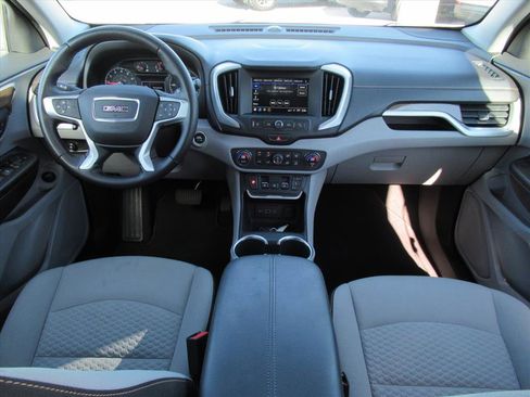 Used 2018 GMC Terrain SLE w/ Driver Convenience Package image 12