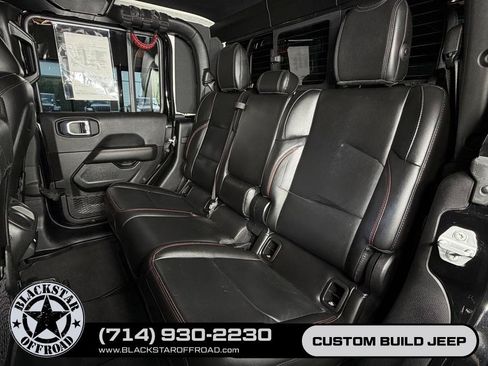 Used 2022 Jeep Gladiator Rubicon w/ LED Lighting Group AWD/4WD image 35
