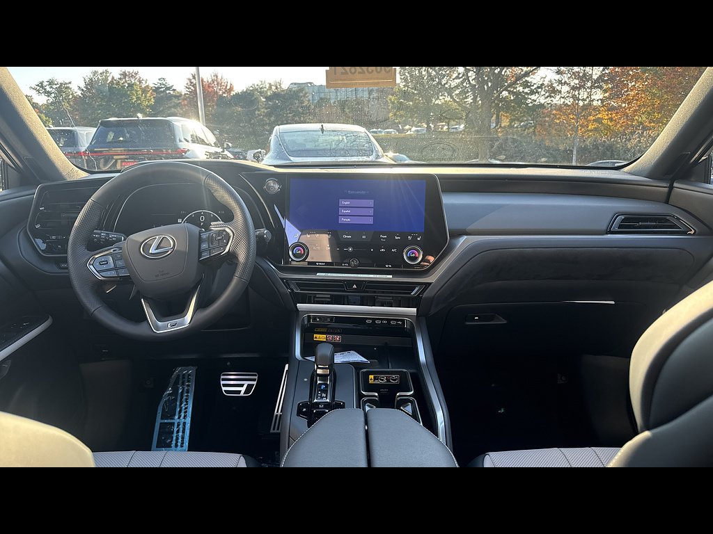 New 2026 Lexus TX 500h AWD w/ Technology Package image 9