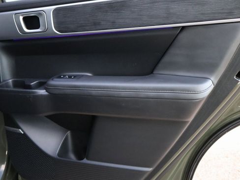 Used 2024 Hyundai Santa Fe Limited image 12