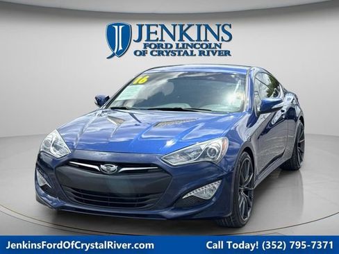Used 2016 Hyundai Genesis 3.8 RWD image 1