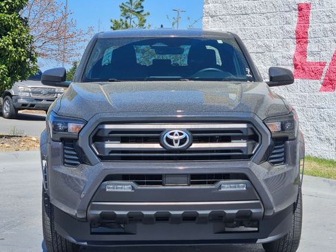 Used 2024 Toyota Tacoma SR5 image 2