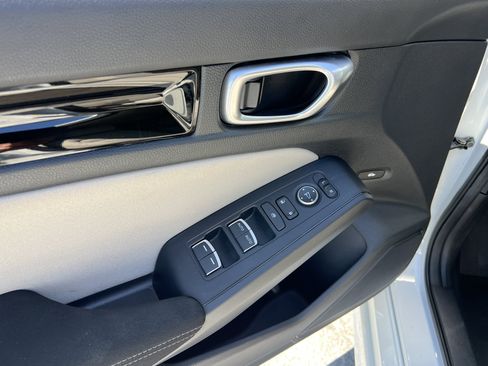 Used 2024 Honda Civic EX image 23