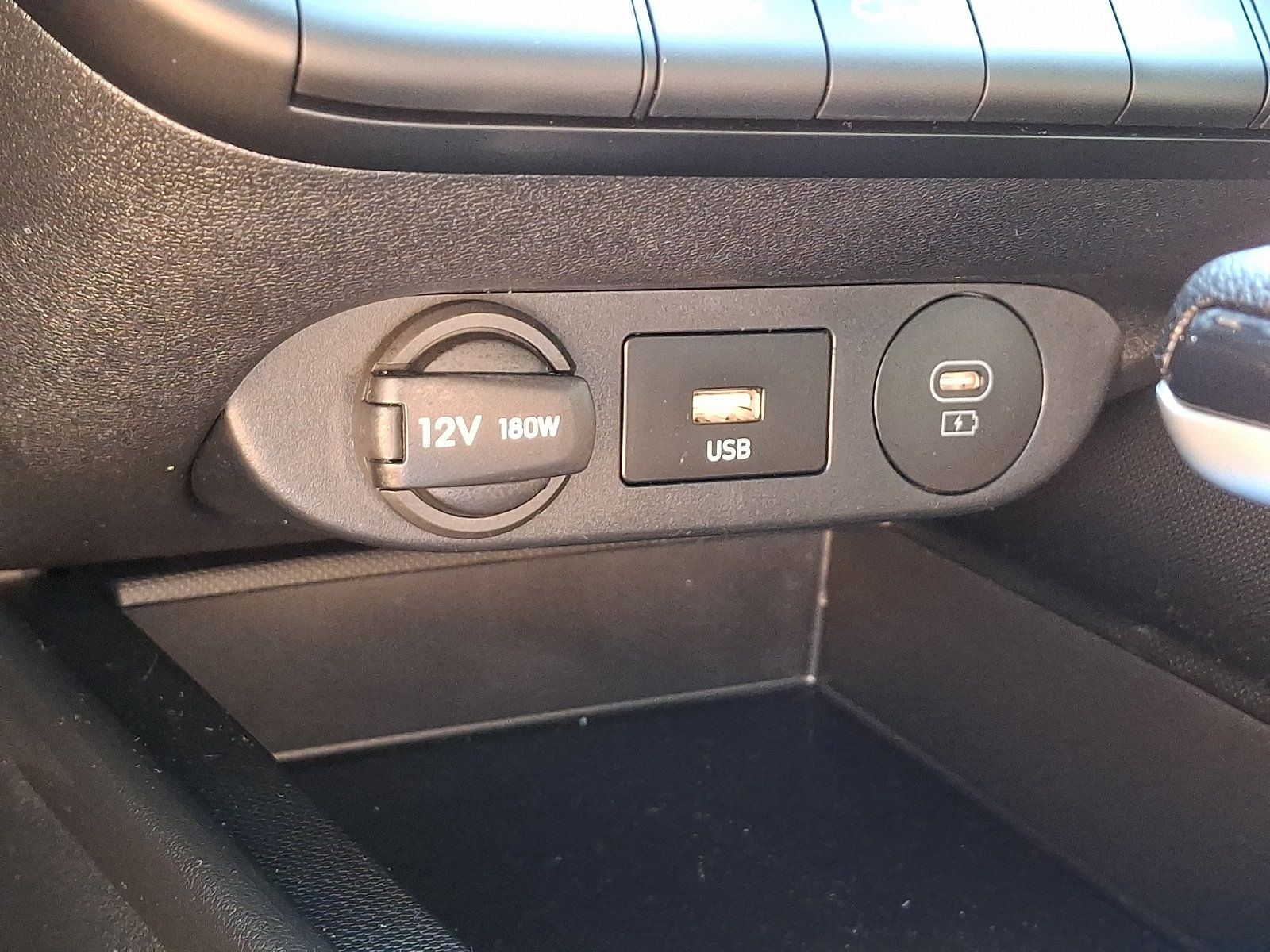Certified 2026 Hyundai Elantra SE FWD image 23