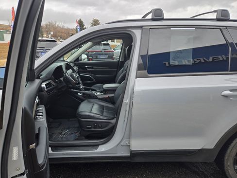 Used 2021 Kia Telluride EX w/ EX Premium Package image 9