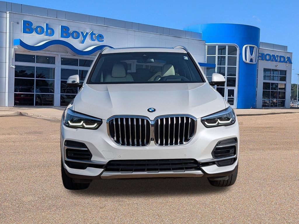 Used 2022 BMW X5 sDrive40i w/ Premium Package RWD image 8