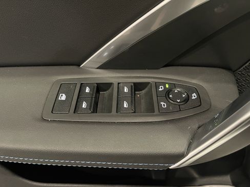 Used 2025 BMW X1 M35i w/ Premium Package image 11