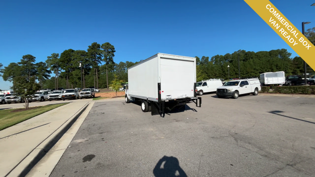 Used 2023 Ford E-350 and Econoline 350 Super Duty w/ Power Windows & Locks Group RWD image 5